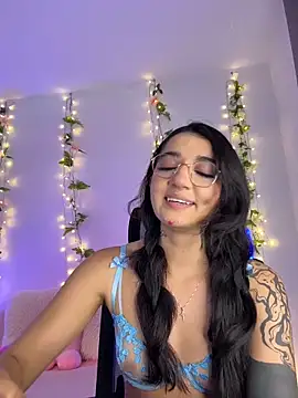 Snapshot of Hi_Soyfer chatting on 03.15.26 Hi Soyfer online show from 03.15.26