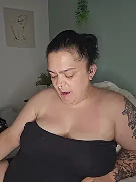 Saucy-Serenity online show from 06.26.26