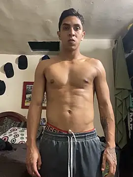 Snapshot of Monkey_uchiha777 chatting on 03.17.25 Monkey uchiha777 online show from 03.17.25