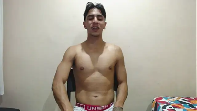 Snapshot of Monkey_uchiha777 chatting on 09.11.25 Monkey uchiha777 online show from 09.11.25