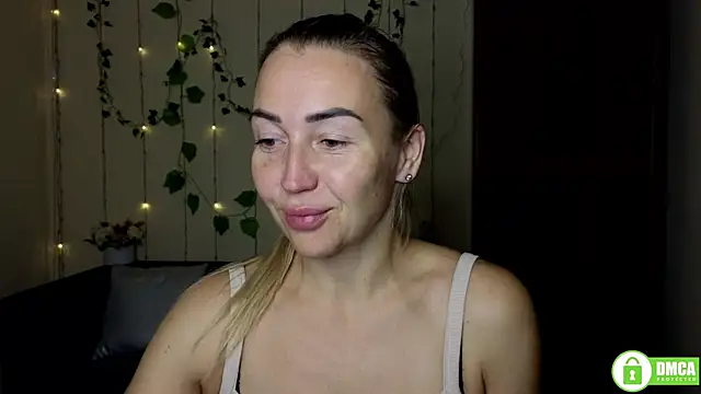 Kiss julli88I online show from 10.20.25