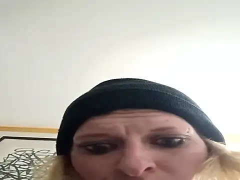 KITTYBOOBOOFUXX online show from 10.20.25