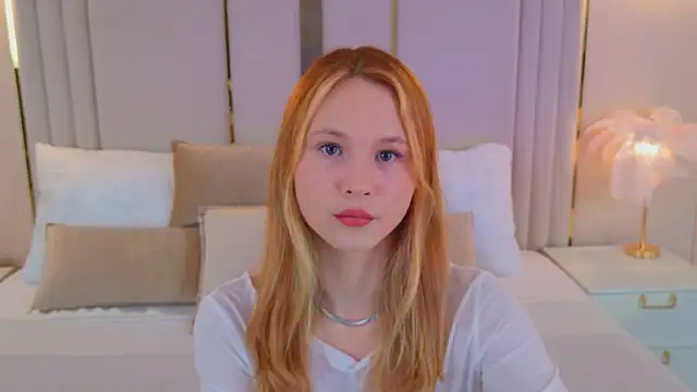 Snapshot of AmeliRoyse chatting on 04.26.26 AmeliRoyse online show from 04.26.26