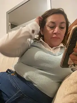 Luna-nevada online show from 02.15.26