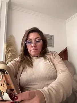 Luna-nevada online show from 05.11.26