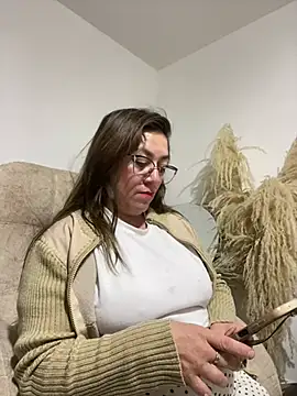 Luna-nevada online show from 06.11.26