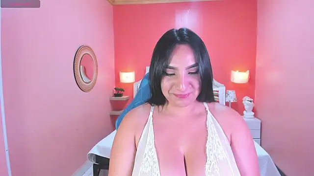 Snapshot of Sophie_Grays_ chatting on 11.07.25 Sophie Grays online show from 11.07.25