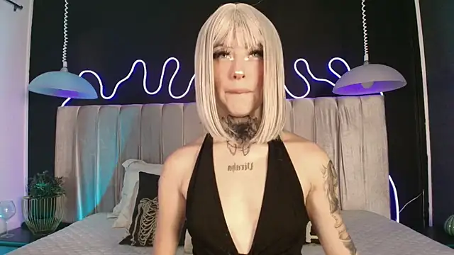 Zhally Dee online show from 04.16.26