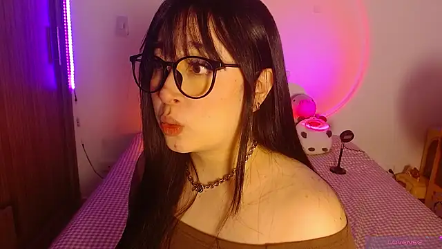 Oliviargf online show from 06.17.26