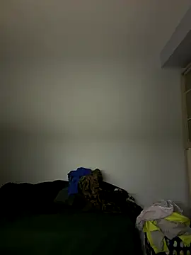 Snapshot of njariwala6 chatting on 10.19.25 njariwala6 online show from 10.19.25