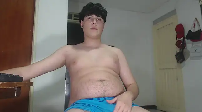 Snapshot of CrissConor chatting on 03.22.25 CrissConor online show from 03.22.25