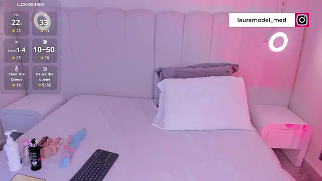 riri candy online show from 11.03.25