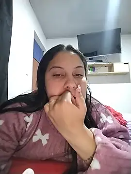 Snapshot of esmeralda_jadees chatting on 07.14.26 esmeralda jadees online show from 07.14.26