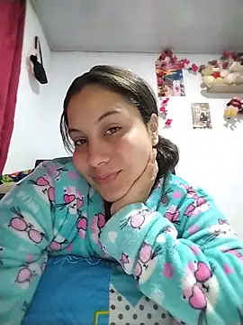 Snapshot of esmeralda_jadees chatting on 07.17.26 esmeralda jadees online show from 07.17.26