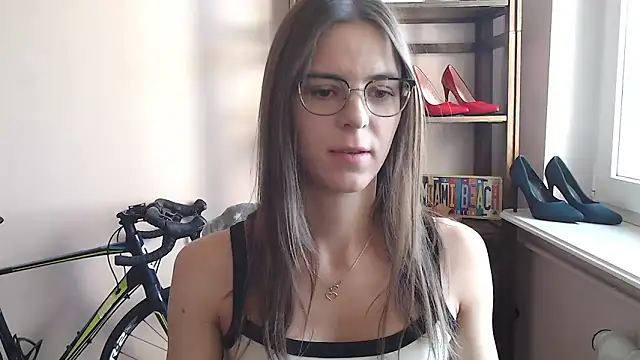 Snapshot of love_megi chatting on 05.02.26 love megi online show from 05.02.26