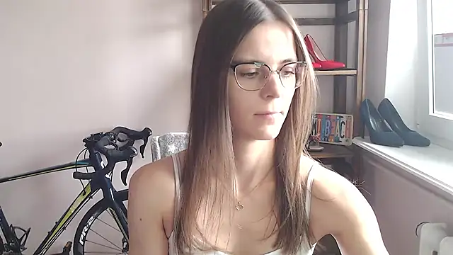 Snapshot of love_megi chatting on 07.06.26 love megi online show from 07.06.26