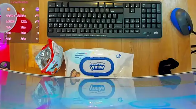  LiilyWong online show from 03.20.25