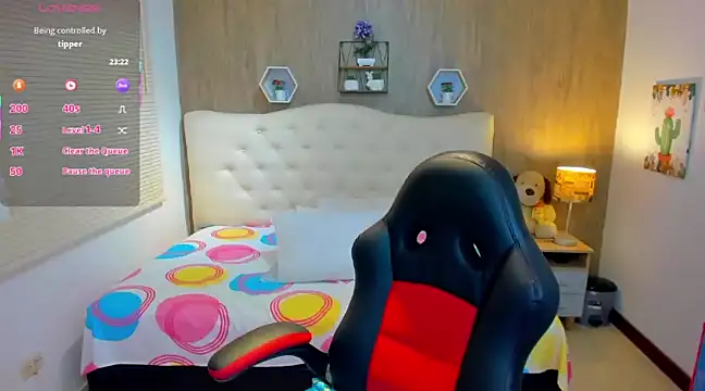  LiilyWong online show from 03.21.25