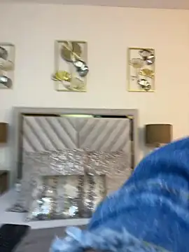 SophiaQueens online show from 05.08.26