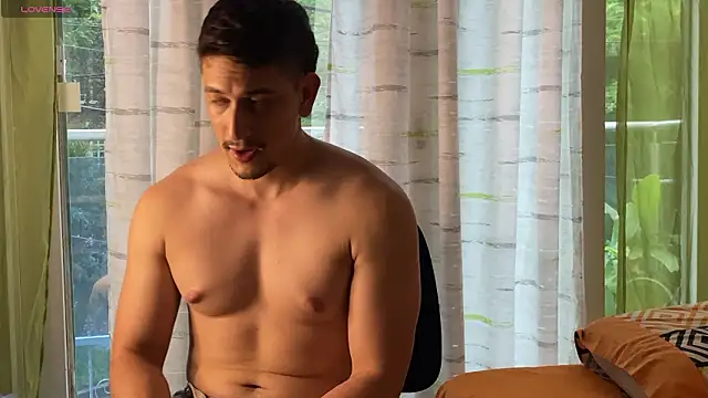 Snapshot of chicoinhibido chatting on 02.23.26 chicoinhibido online show from 02.23.26