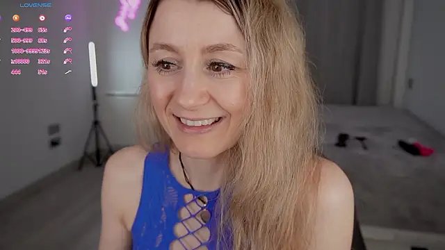 Snapshot of __Milana____ chatting on 03.22.26 Milana online show from 03.22.26