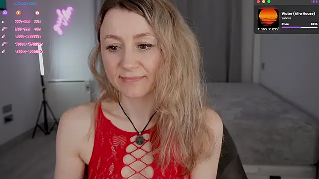 Snapshot of __Milana____ chatting on 03.28.26 Milana online show from 03.28.26