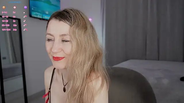 Snapshot of __Milana____ chatting on 04.09.26 Milana online show from 04.09.26