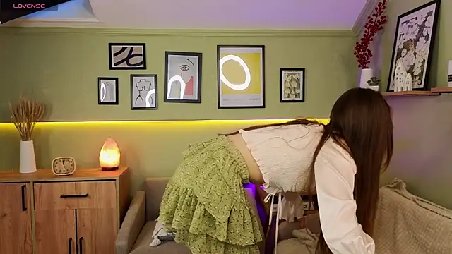 Snapshot of blue_fog chatting on 03.13.25 blue fog online show from 03.13.25