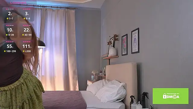 Snapshot of blue_fog chatting on 10.19.25 blue fog online show from 10.19.25