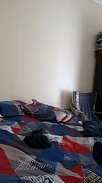 Snapshot of bakedsnackmmh chatting on 01.18.26 bakedsnackmmh online show from 01.18.26