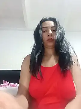 Snapshot of DaphneRosses chatting on 07.16.26 DaphneRosses online show from 07.16.26