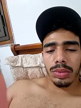 Snapshot of MATANAN31 chatting on 11.14.25 MATANAN31 online show from 11.14.25