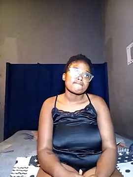 Snapshot of SexyShybarbie chatting on 03.02.26 SexyShybarbie online show from 03.02.26