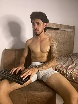 Snapshot of Zayn_kane chatting on 04.28.26 Zayn kane online show from 04.28.26