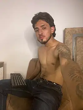 Snapshot of Zayn_kane chatting on 05.31.26 Zayn kane online show from 05.31.26
