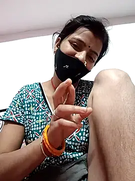 Snapshot of Daya_Chheda chatting on 03.12.26 Daya Chheda online show from 03.12.26