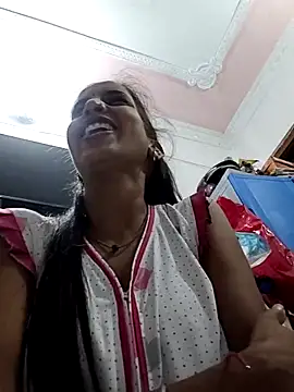 Snapshot of Hotty-Nidhi chatting on 06.03.26 Hotty-Nidhi online show from 06.03.26