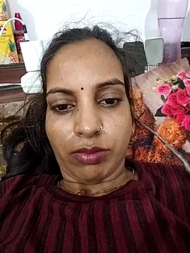 Snapshot of Hotty-Nidhi chatting on 07.22.26 Hotty-Nidhi online show from 07.22.26