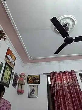 Snapshot of Hotty-Nidhi chatting on 07.24.26 Hotty-Nidhi online show from 07.24.26