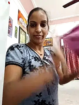 Snapshot of Hotty-Nidhi chatting on 07.28.26 Hotty-Nidhi online show from 07.28.26