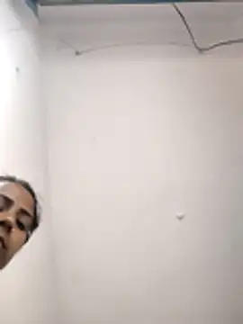 indiancute43 online show from 07.18.26