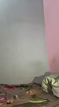 Snapshot of HARSHHU01 chatting on 03.14.25 HARSHHU01 online show from 03.14.25