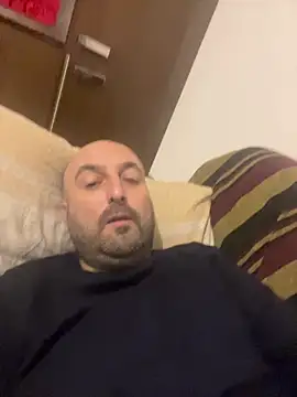 Snapshot of maxxxio12 chatting on 03.14.25 maxxxio12 online show from 03.14.25