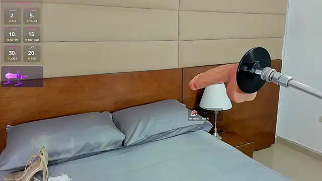 Snapshot of shantall_skinny chatting on 02.25.26 shantall skinny online show from 02.25.26