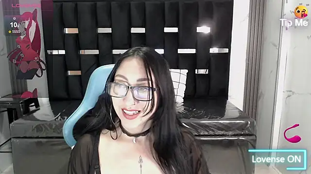 Snapshot of valeria_a1 chatting on 04.29.26 valeria a1 online show from 04.29.26