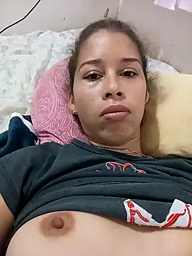 Snapshot of Sexi_girl29 chatting on 10.29.25 Sexi girl29 online show from 10.29.25