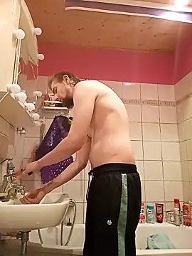 Snapshot of ThePython666 chatting on 10.07.25 ThePython666 online show from 10.07.25