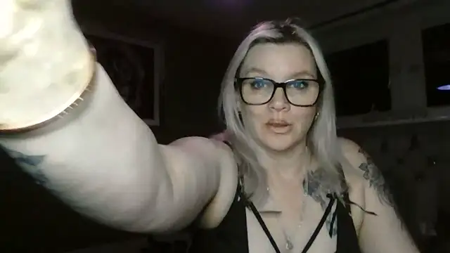 Curvy-Cleo online show from 03.14.25