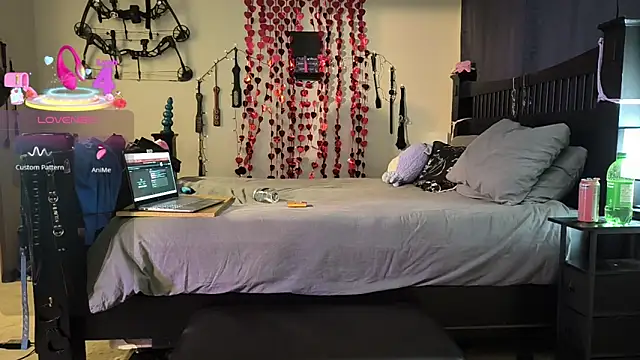 KinkyBratandDaddy online show from 03.25.26