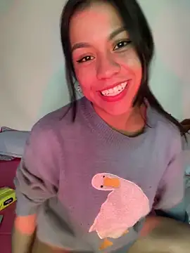 Snapshot of -Selene- chatting on 10.07.25 -Selene- online show from 10.07.25